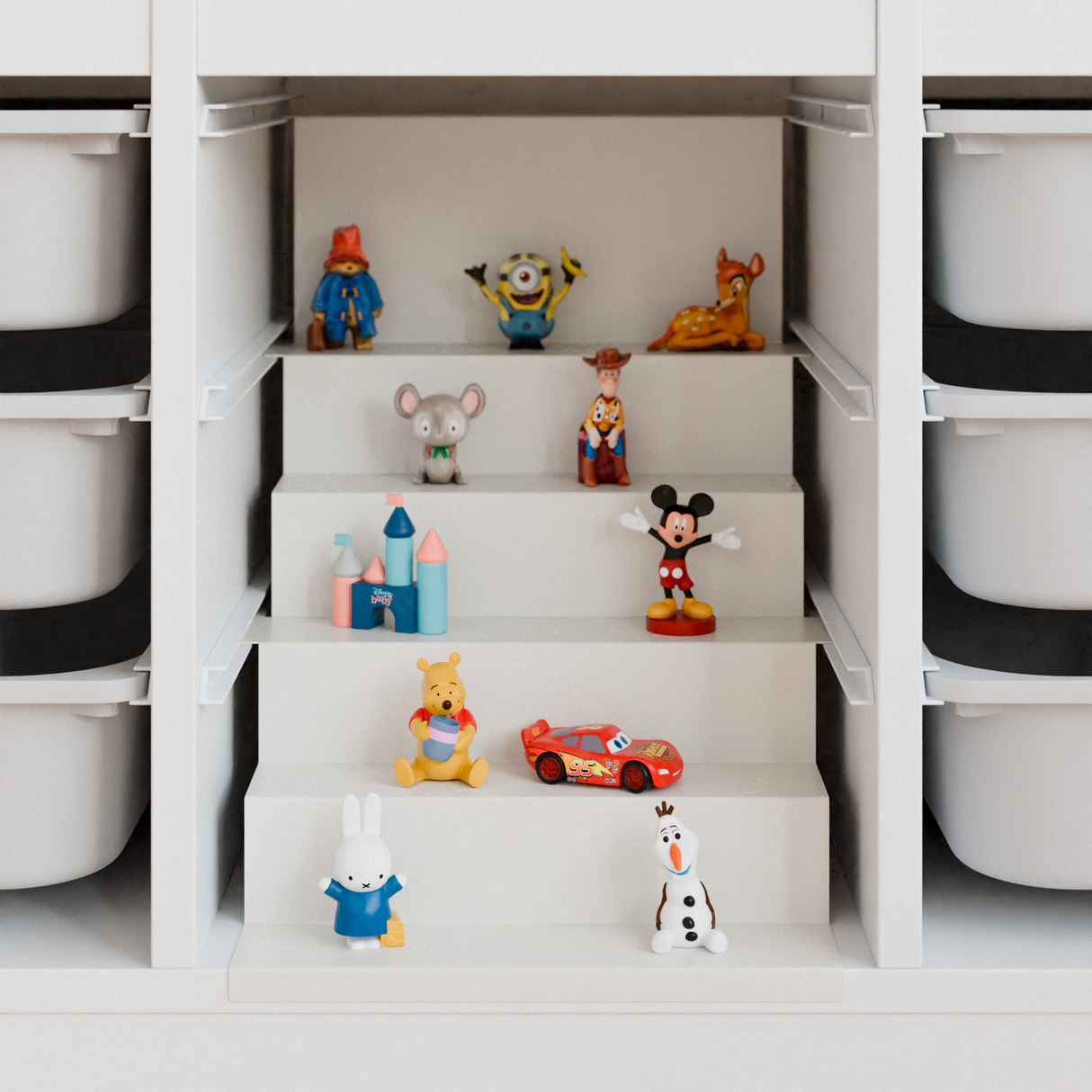 Tonie Regal für IKEA Trofast - Magnetische Treppe zur Aufbewahrung von Tonie Figuren Ohne Ausschnitt für die Toniebox Tonie Regal Clutter Cover