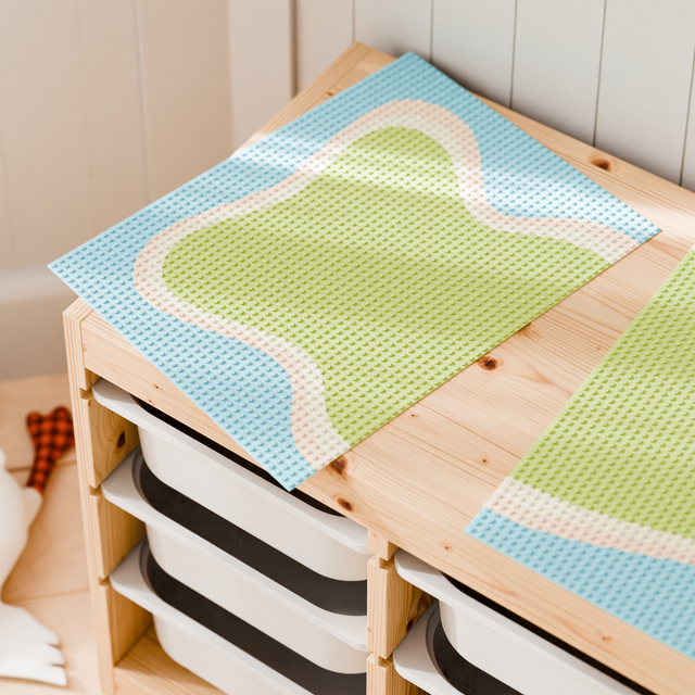 Bauplatte "Lillvik" für IKEA Trofast Regal Weiß & Kiefer, kompatibel mit LEGO® Steinen, XXL Spieltisch Grundplatte zum Aufkleben Trofast Grundplatte für Klemmbausteine Clutter Cover