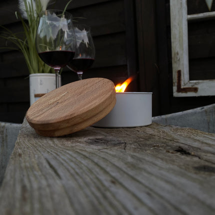 Outdoor-Kerze „Biike“ hochwertiges Tischfeuer mit Dauerdocht und Holzdeckel
